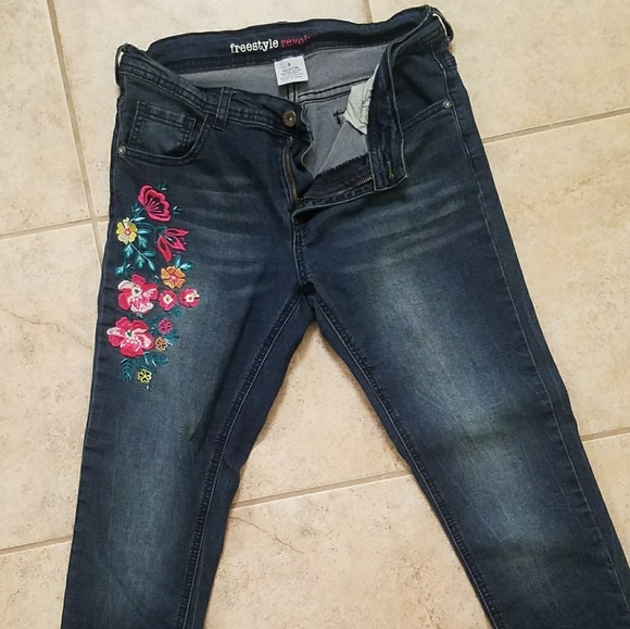 Freestyle Revolution Denim - Freestyle Revolution Floral Pink Embroidered Jean